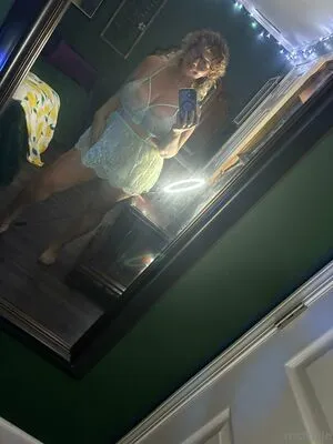 Msfrizle OnlyFans Leaked Free Thumbnail Picture - #FpYUV6JxNd