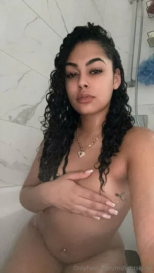 Mslightskiinn OnlyFans Leaked Free Thumbnail Picture - #tNBfTHqNs4