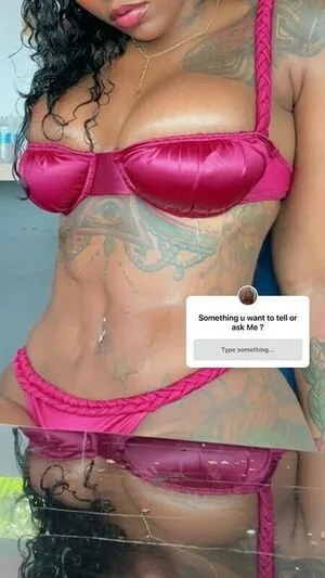 Mslolaqueen OnlyFans Leaked Free Thumbnail Picture - #AgzYDKm4r4