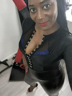 Mslorraineldn OnlyFans Leaked Free Thumbnail Picture - #C7exo2pivI