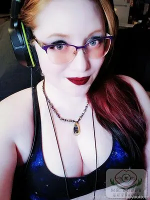 Mspoppybuttons OnlyFans Leaked Free Thumbnail Picture - #EL6b9N8aaF