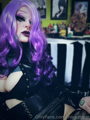 Msrazorde OnlyFans Leaked Free Thumbnail Picture - #cl5yu61aka