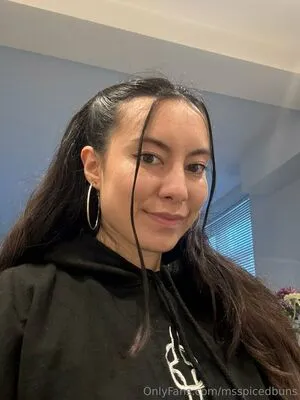 Msspicedbuns OnlyFans Leaked Free Thumbnail Picture - #E1JDHm7866