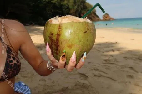 Mthlara OnlyFans Leaked Free Thumbnail Picture - #VMLuGjN6A2