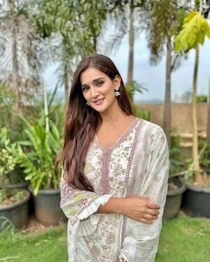Mukti Mohan OnlyFans Leaked Free Thumbnail Picture - #FkE9LwL5sN
