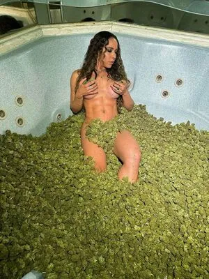 Mulher Melao OnlyFans Leaked Free Thumbnail Picture - #SC5kJ4xHr5