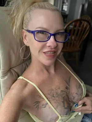 Mummy K OnlyFans Leaked Free Thumbnail Picture - #5d8g1egj8m