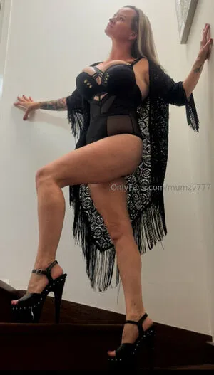 Mumzy777 OnlyFans Leaked Free Thumbnail Picture - #pKYIDixvEH
