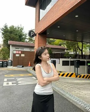 Mung Yu OnlyFans Leaked Free Thumbnail Picture - #3KXw1jam3T