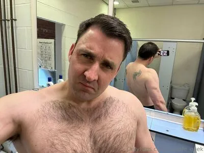 Muscle Geek OnlyFans Leaked Free Thumbnail Picture - #JOVaYIHX2n