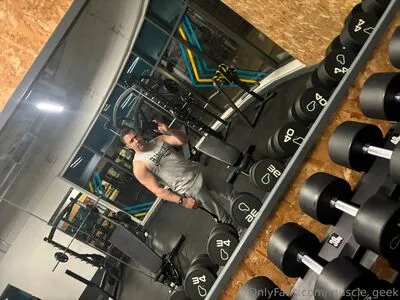 Muscle Geek OnlyFans Leaked Free Thumbnail Picture - #R7DIM7pRV2