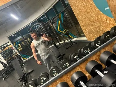 Muscle Geek OnlyFans Leaked Free Thumbnail Picture - #idjIL8WKT8