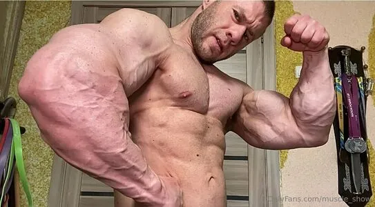 Muscle Show OnlyFans Leaked Free Thumbnail Picture - #6fg3sPWvCB
