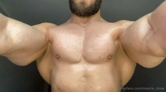 Muscle Show OnlyFans Leaked Free Thumbnail Picture - #8WDdtPb7Y0