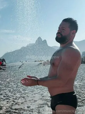 Muscle Show OnlyFans Leaked Free Thumbnail Picture - #RjP52xAEgl