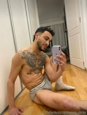 Muscle Show OnlyFans Leaked Free Thumbnail Picture - #gbPakchpcr