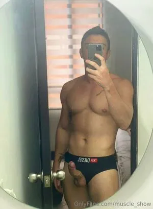 Muscle Show OnlyFans Leaked Free Thumbnail Picture - #qfS4extXj8