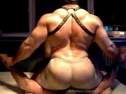 Muscle Submission OnlyFans Leaked Free Thumbnail Picture - #XklhLfFwgz