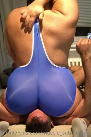 Muscle Submission OnlyFans Leaked Free Thumbnail Picture - #xAVjekIFv3