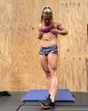 Musclegirl31 OnlyFans Leaked Free Thumbnail Picture - #MDsEodrWE9