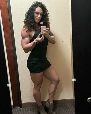 Musclemama1113 OnlyFans Leaked Free Thumbnail Picture - #NE3bXqSWij
