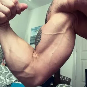 Musclemama1113 OnlyFans Leaked Free Thumbnail Picture - #joSURnvmCM