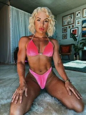 Musclemarilyn OnlyFans Leaked Free Thumbnail Picture - #Cse97Orl36