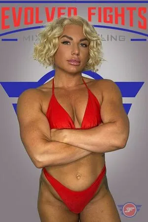 Musclemarilyn OnlyFans Leaked Free Thumbnail Picture - #a32ZP8K6y0