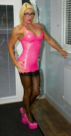 Musclemum OnlyFans Leaked Free Thumbnail Picture - #y9WamZ4EUk