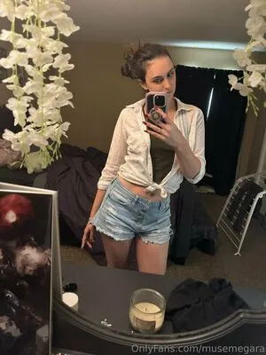 Musemegara OnlyFans Leaked Free Thumbnail Picture - #i67Eqzp4x1