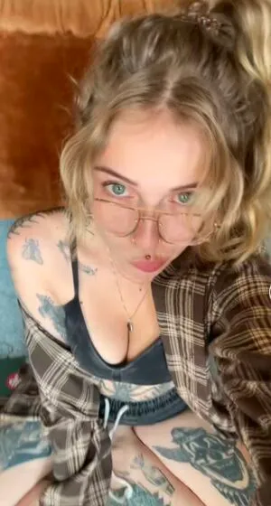 Mushbugs OnlyFans Leaked Free Thumbnail Picture - #AgD2Va256a