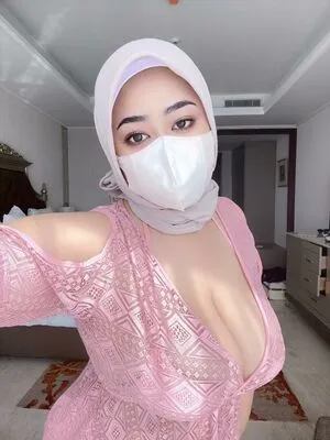 Muslimdalia OnlyFans Leaked Free Thumbnail Picture - #M1LqW8Hi17