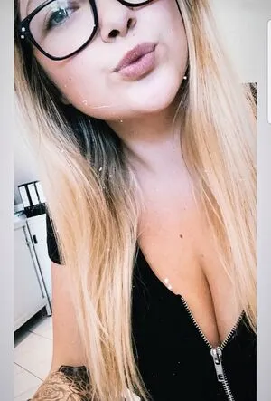 Mxriee OnlyFans Leaked Free Thumbnail Picture - #erSIPQJY4a