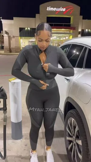 Myahjane OnlyFans Leaked Free Thumbnail Picture - #G9qm75dX0B