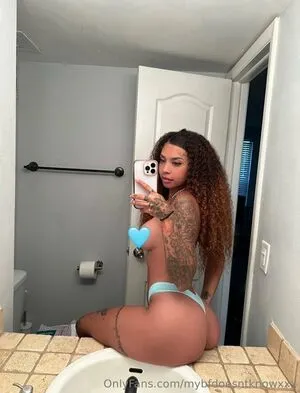 Mybfdoesntknowxxx OnlyFans Leaked Free Thumbnail Picture - #EjBUqyWA25