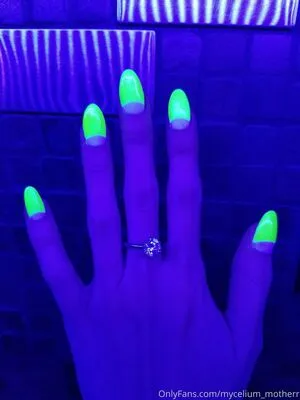 Mycelium Motherr OnlyFans Leaked Free Thumbnail Picture - #VEY3tDeQoP