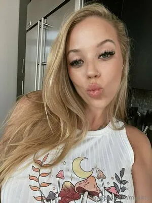 Mycookiejarfree OnlyFans Leaked Free Thumbnail Picture - #fUGnDh4gaW