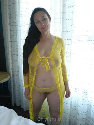 Mydadswife OnlyFans Leaked Free Thumbnail Picture - #eAUXeRA26F
