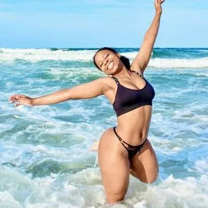 Myende Lungile OnlyFans Leaked Free Thumbnail Picture - #vfwDn0DYIX