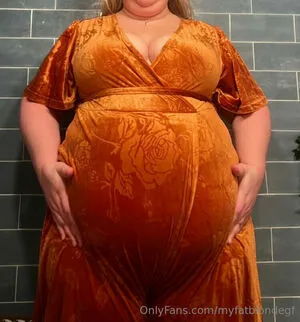 Myfatblondegf OnlyFans Leaked Free Thumbnail Picture - #2gn8J3Td74