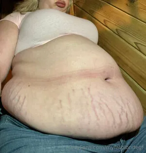 Myfatblondegf OnlyFans Leaked Free Thumbnail Picture - #8jZ3fQP0Ay