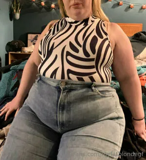 Myfatblondegf OnlyFans Leaked Free Thumbnail Picture - #GiQQMF7GWE