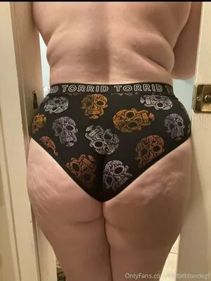 Myfatblondegf OnlyFans Leaked Free Thumbnail Picture - #LqkBSOTY2B