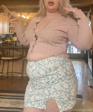 Myfatblondegf OnlyFans Leaked Free Thumbnail Picture - #bSXrpP5sFb
