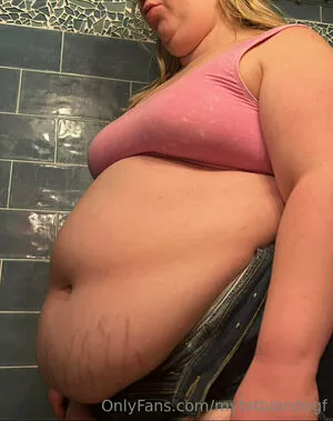 Myfatblondegf OnlyFans Leaked Free Thumbnail Picture - #e7GZGdVqXT