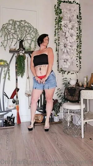 Mygoddesswitch2 OnlyFans Leaked Free Thumbnail Picture - #aj87wgOVtk