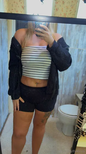 Mylfymomi OnlyFans Leaked Free Thumbnail Picture - #2ioRLtdlSS