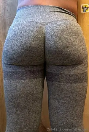 Mylfymomi OnlyFans Leaked Free Thumbnail Picture - #kIX2MEhsEn