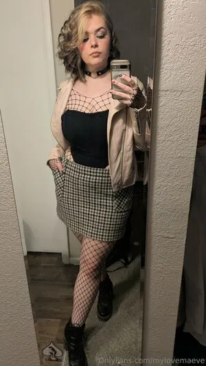 Mylovemaeve OnlyFans Leaked Free Thumbnail Picture - #0ZGfcR5lWP