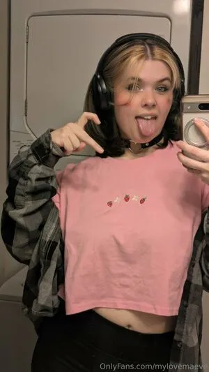 Mylovemaeve OnlyFans Leaked Free Thumbnail Picture - #AMjqkwp98v